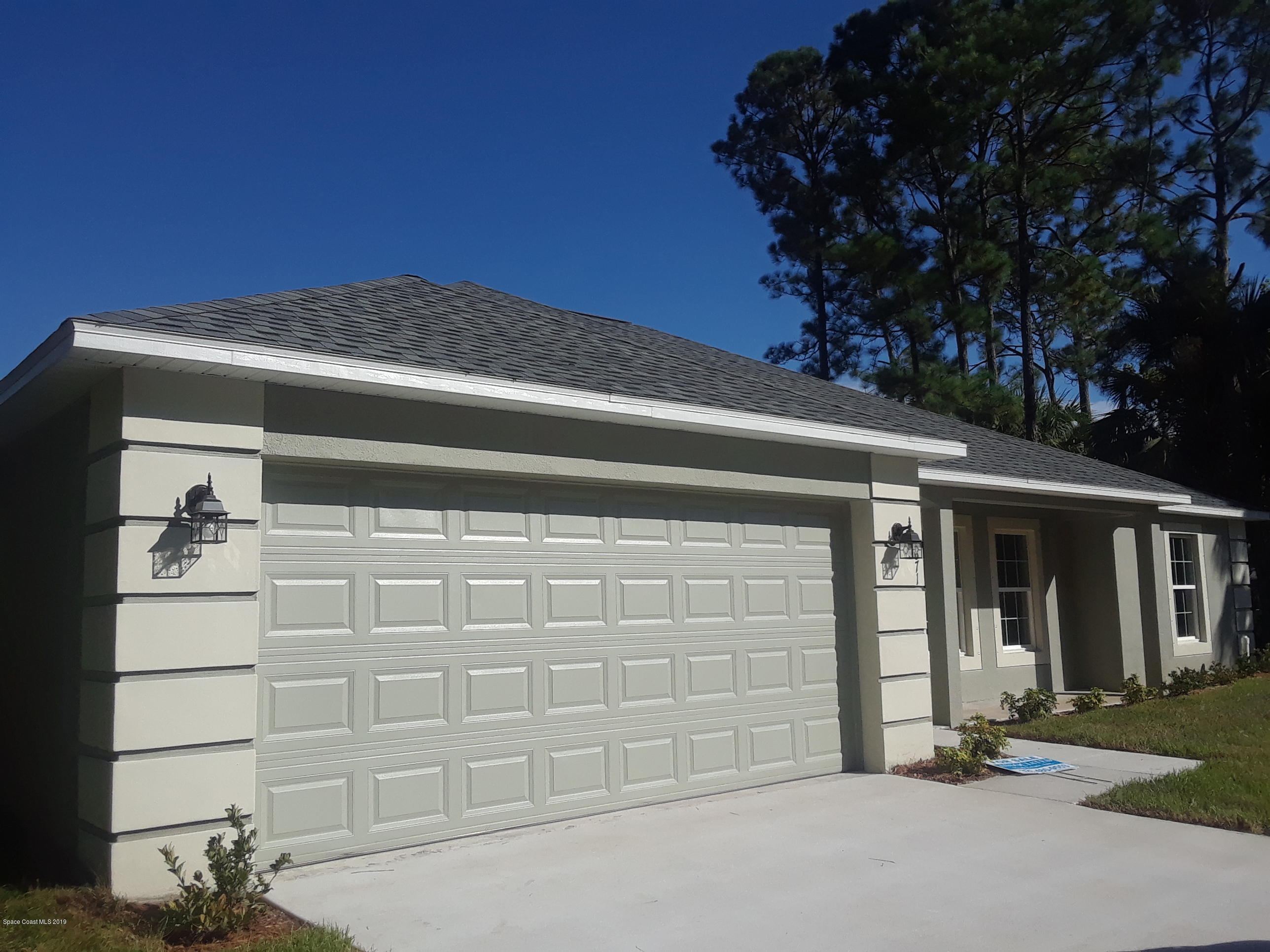 671 Airoso Road Southeast Palm Bay, FL 32909 - Photo 20 of 43 20190827_093647