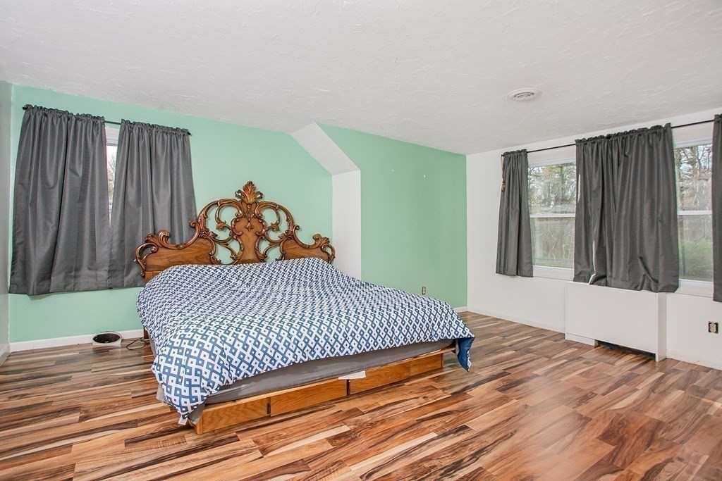399 Marion Road Middleboro, MA 02346 - Photo 17 of 38