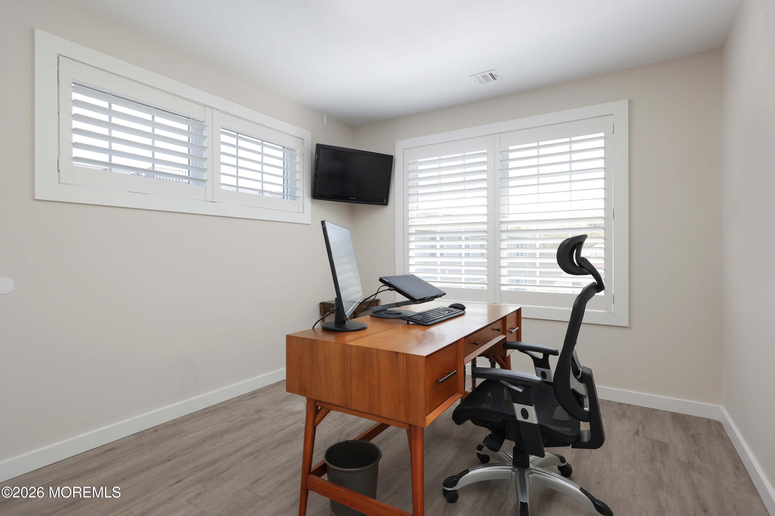 333 1st Street, Unit 8 Keyport, NJ 07735 - Photo 19 of 35 758A4043