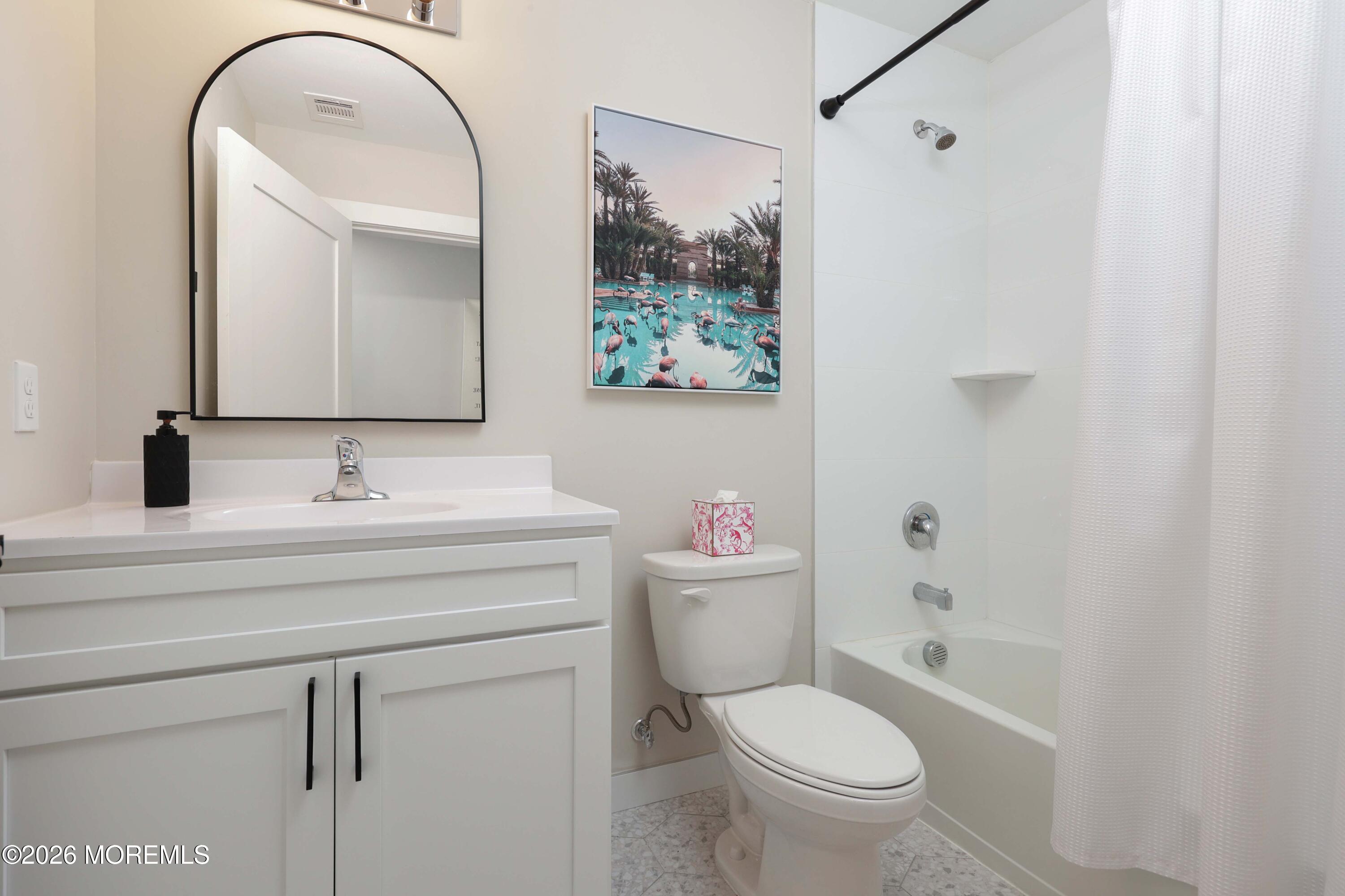 333 1st Street, Unit 8 Keyport, NJ 07735 - Photo 21 of 35 Bathroom