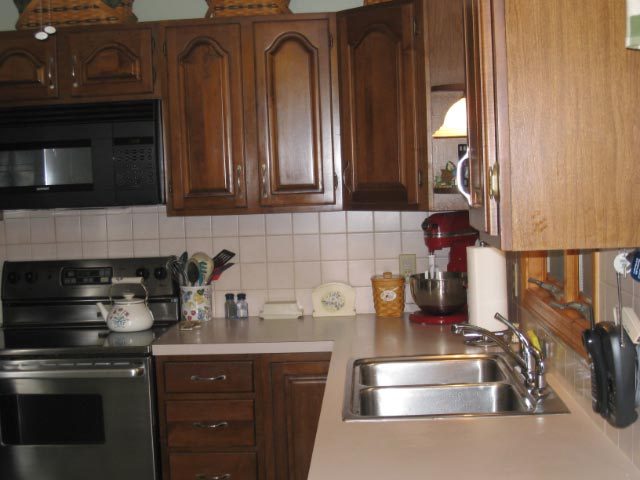 276 Barker Road Pittsfield, MA 01201 - Photo 3 of 18 kitchen