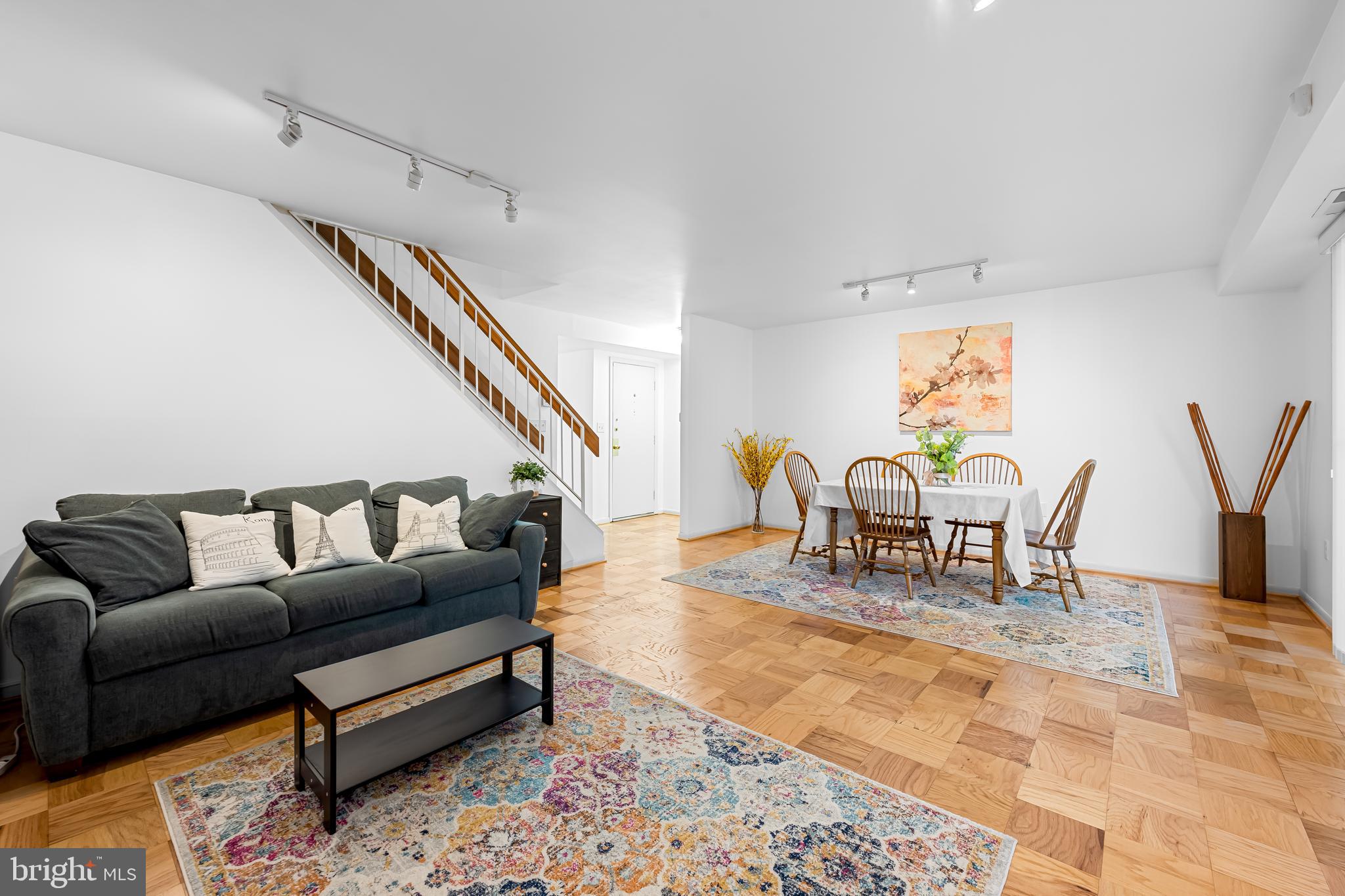 17 Hamill Road, Unit F Baltimore, MD 21210 - Photo 5 of 47 a living room with furniture and wooden floor