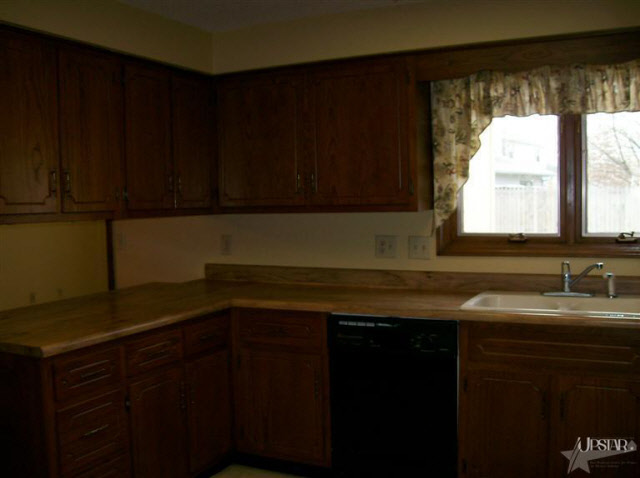 4324 Locust Spring Place Fort Wayne, IN 46804 - Photo 15 of 18 Gallery Image 15