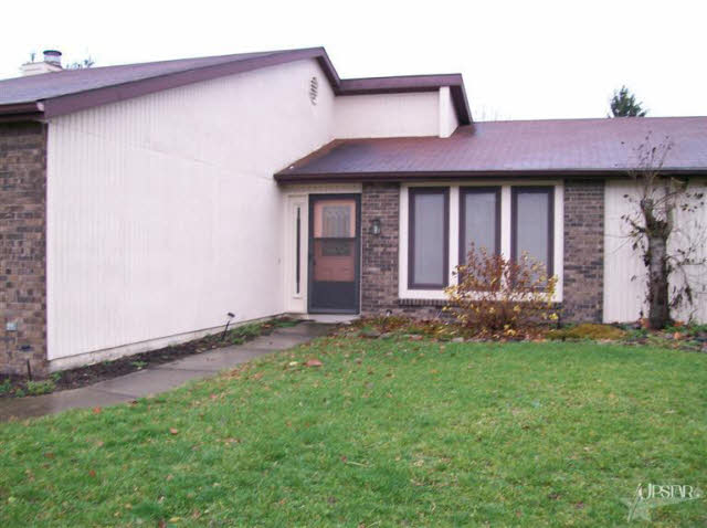 4324 Locust Spring Place Fort Wayne, IN 46804 - Photo 3 of 18 Gallery Image 3