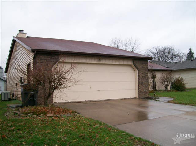 4324 Locust Spring Place Fort Wayne, IN 46804 - Photo 4 of 18 Gallery Image 4