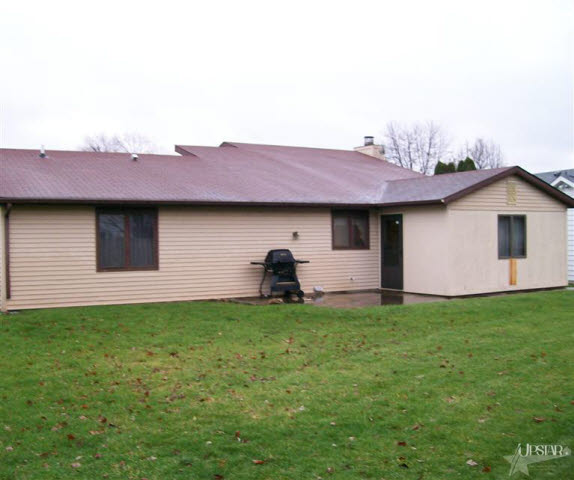 4324 Locust Spring Place Fort Wayne, IN 46804 - Photo 5 of 18 Gallery Image 5