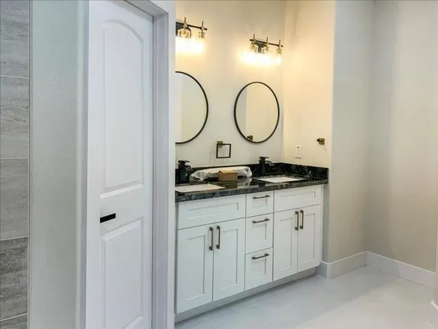a bathroom with a bathtub