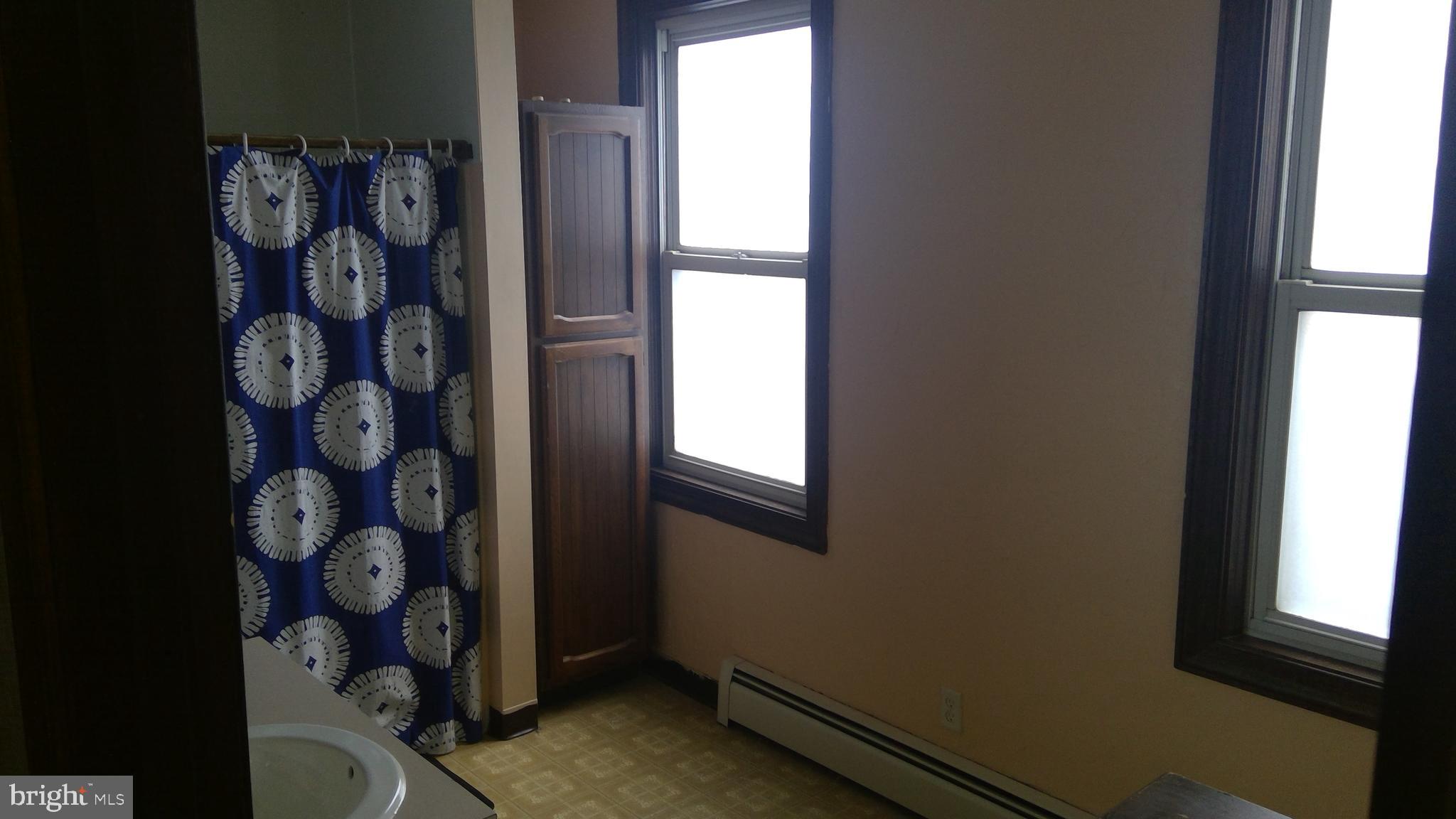 125 South Main Street Spring Grove, PA 17362 - Photo 17 of 40