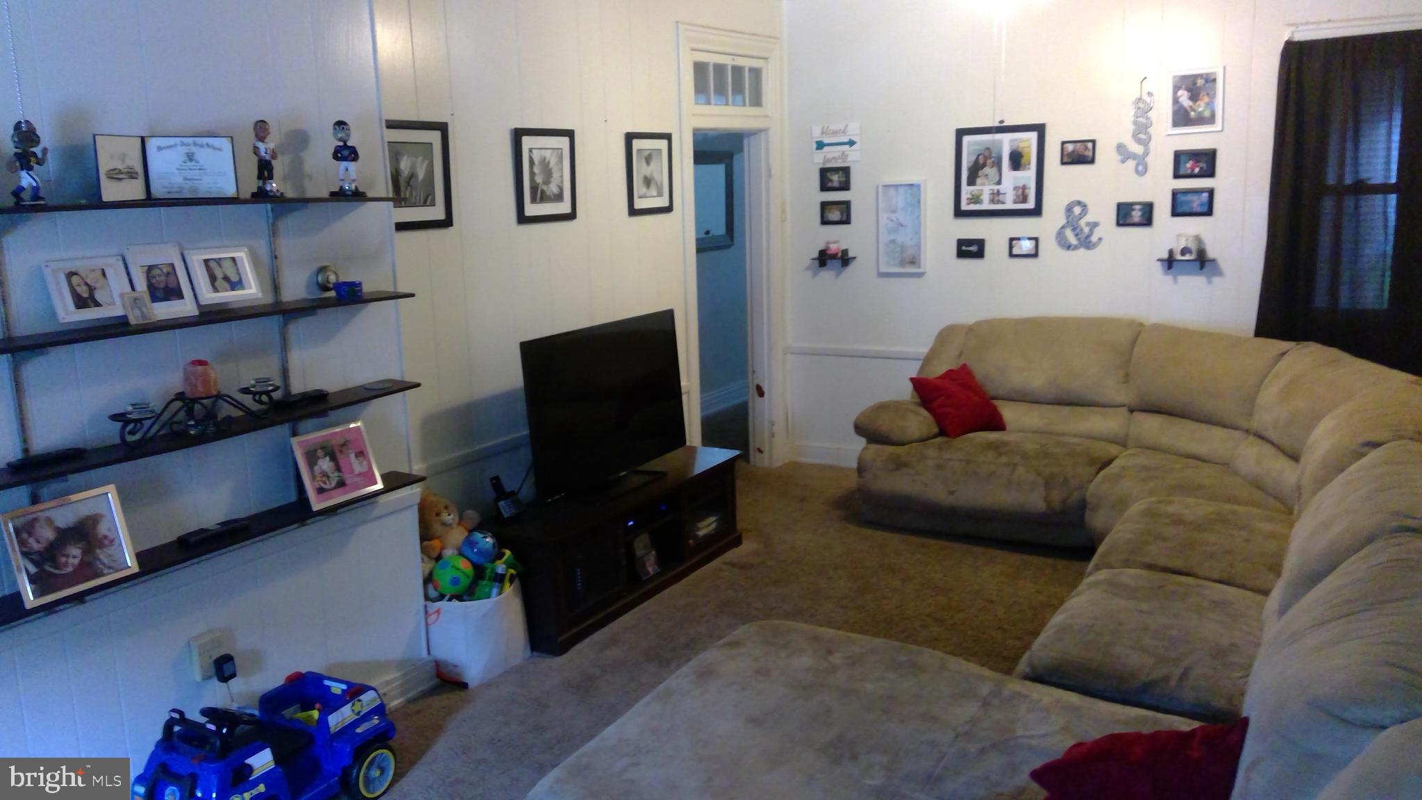 125 South Main Street Spring Grove, PA 17362 - Photo 4 of 40
