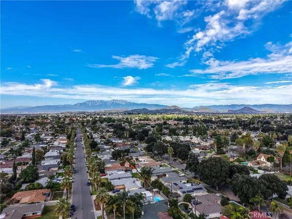 $654,900 | 4035 Madrona Road, Riverside, CA 92504