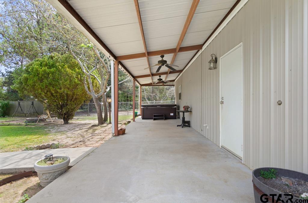 10778 County Road 1346 Tyler, TX 75709 - Photo 15 of 36