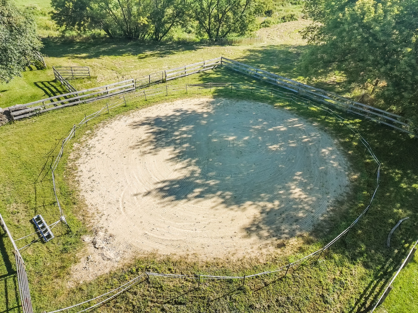 19303 McGuire Road Harvard, IL 60033 - Photo 12 of 36 a view of a yard