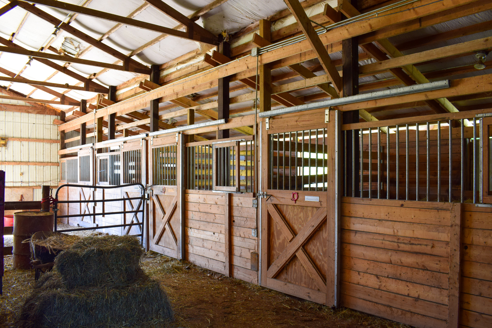 19303 McGuire Road Harvard, IL 60033 - Photo 10 of 36 a view of a porch with wooden floor