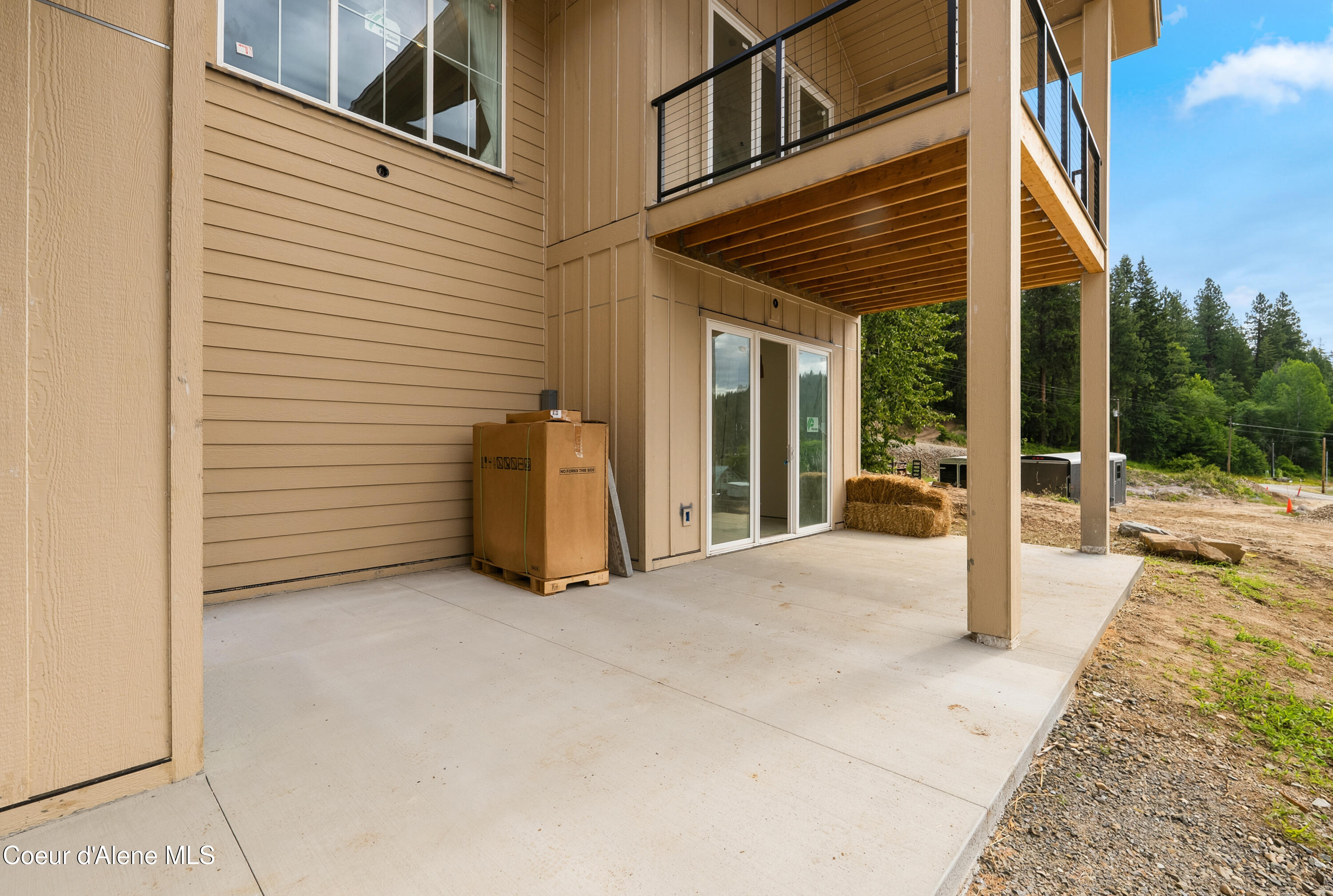 1108 Garfield Bay Road Sagle, ID 83860 - Photo 18 of 32 Hot-tub Pad