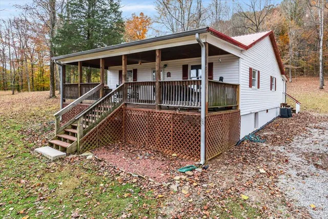 $260,000 | 29 Whitetail Ridge Road, Pikeville, TN 37367
