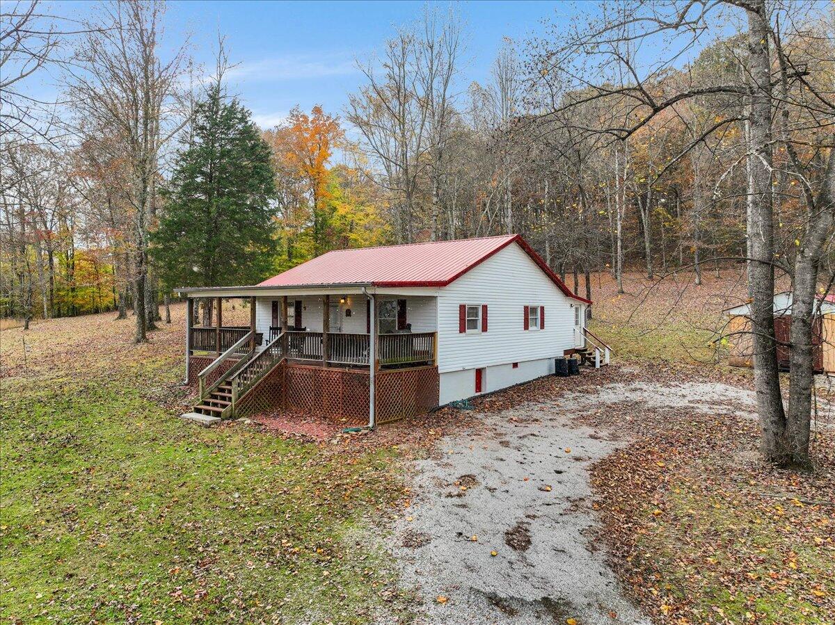 29 Whitetail Ridge Road Pikeville, TN 37367 - Photo 26 of 31 26-Pinnacle Tour - 29 White Tail - 26