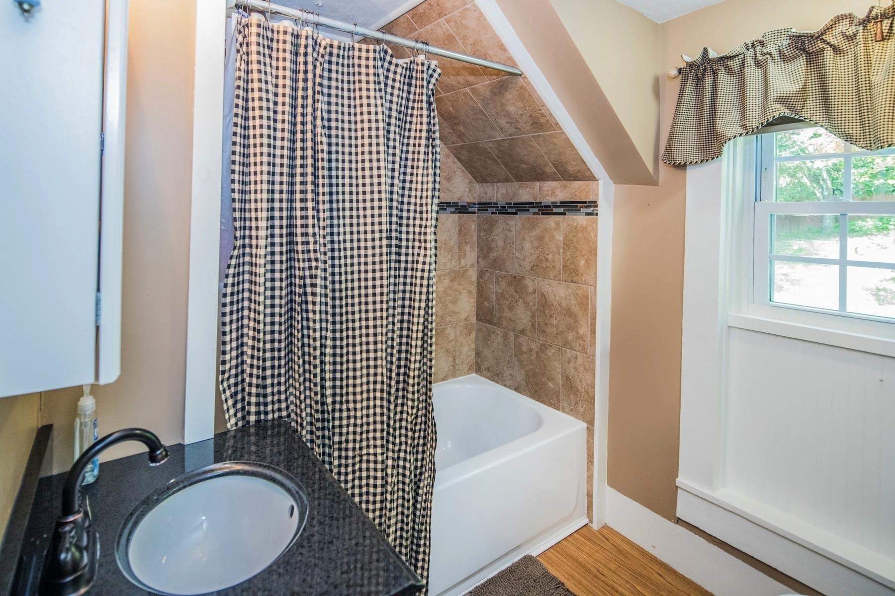 1 West Street Proctor, VT 05765 - Photo 18 of 37 Gallery Image 18