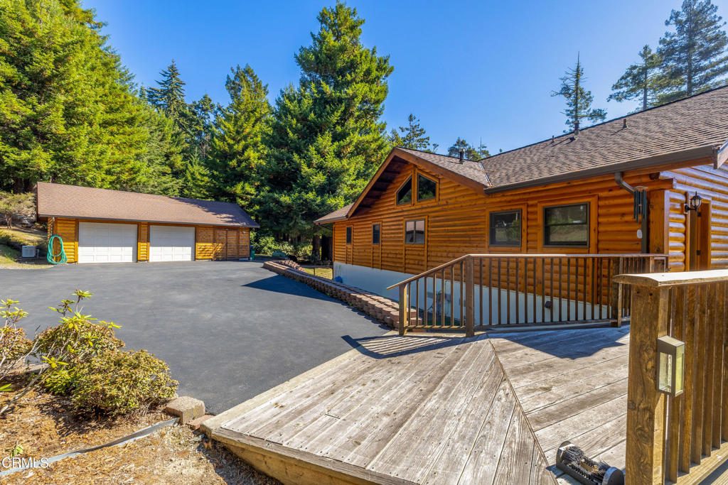 32001 Little Valley Road Fort Bragg, CA 95437 - Photo 5 of 45 North Facing Entry