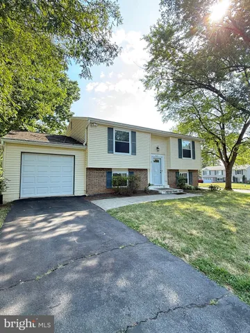 $3,000 | 4620 Norris Court, Chantilly, VA 20151