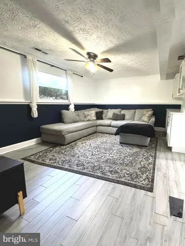 $3,000 | 4620 Norris Court, Chantilly, VA 20151