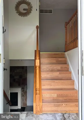 $3,000 | 4620 Norris Court, Chantilly, VA 20151