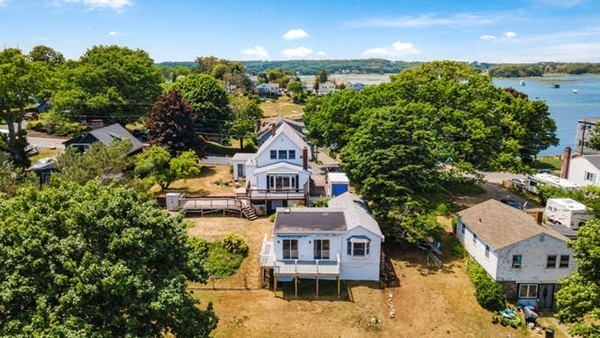 95 Wheeler Street Gloucester, MA 01930 - Photo 2 of 36