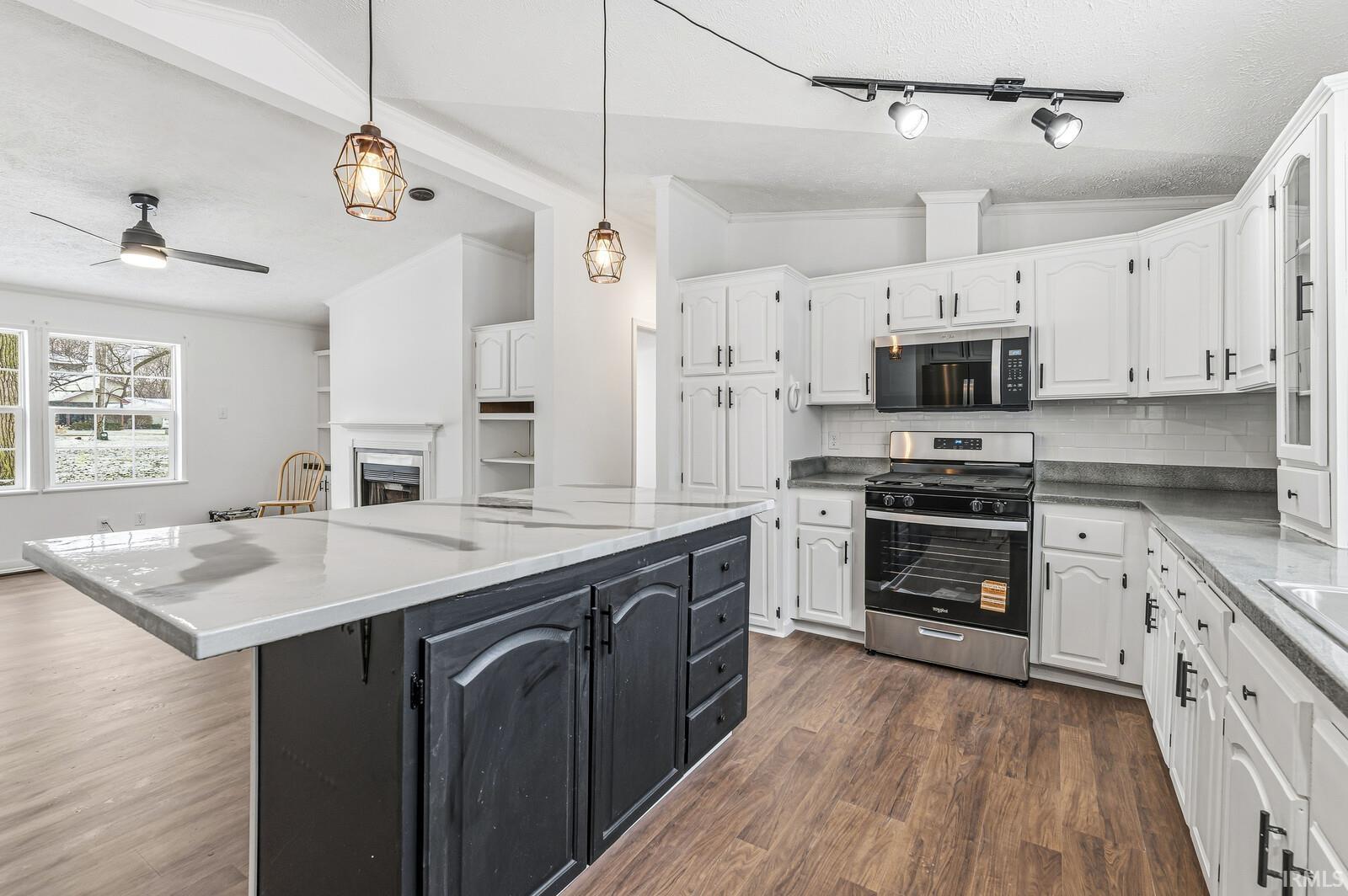 1628 South Spring Street Mishawaka, IN 46544 - Photo 16 of 36