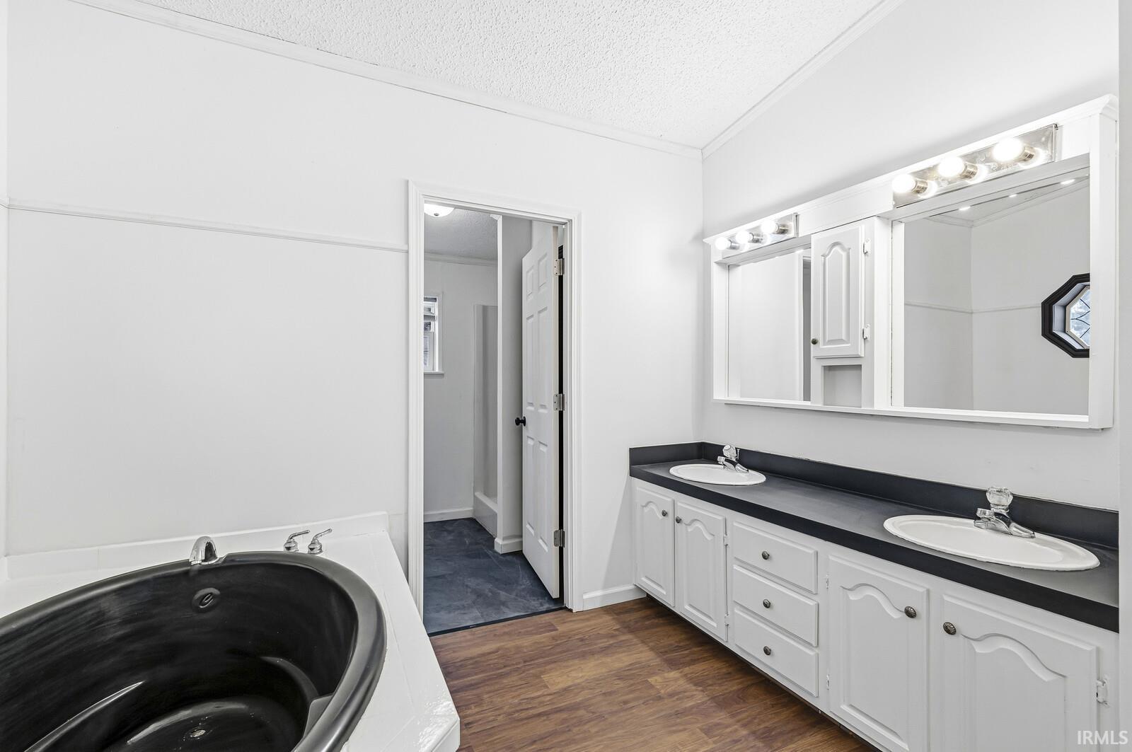 1628 South Spring Street Mishawaka, IN 46544 - Photo 19 of 36