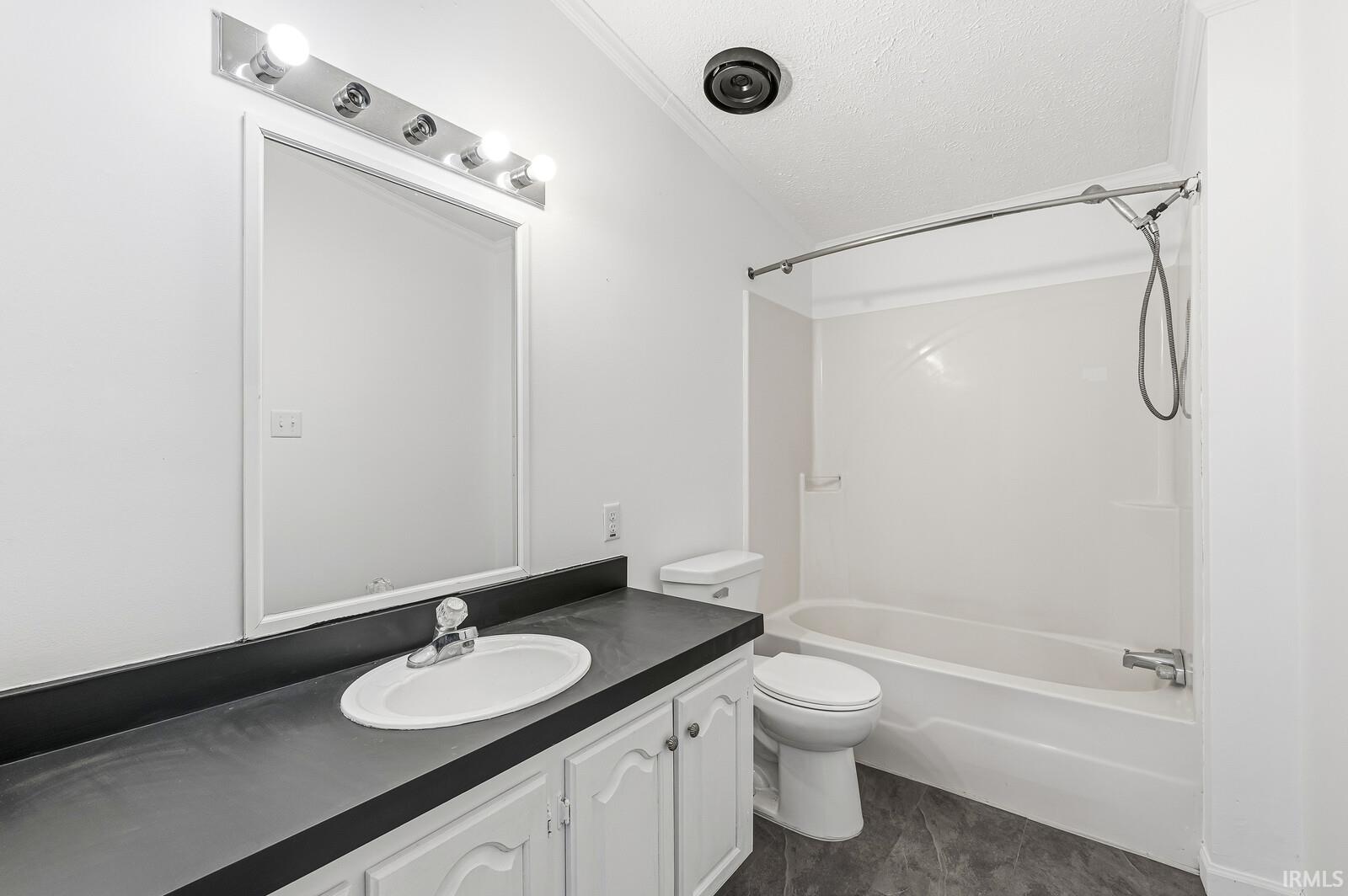 1628 South Spring Street Mishawaka, IN 46544 - Photo 28 of 36