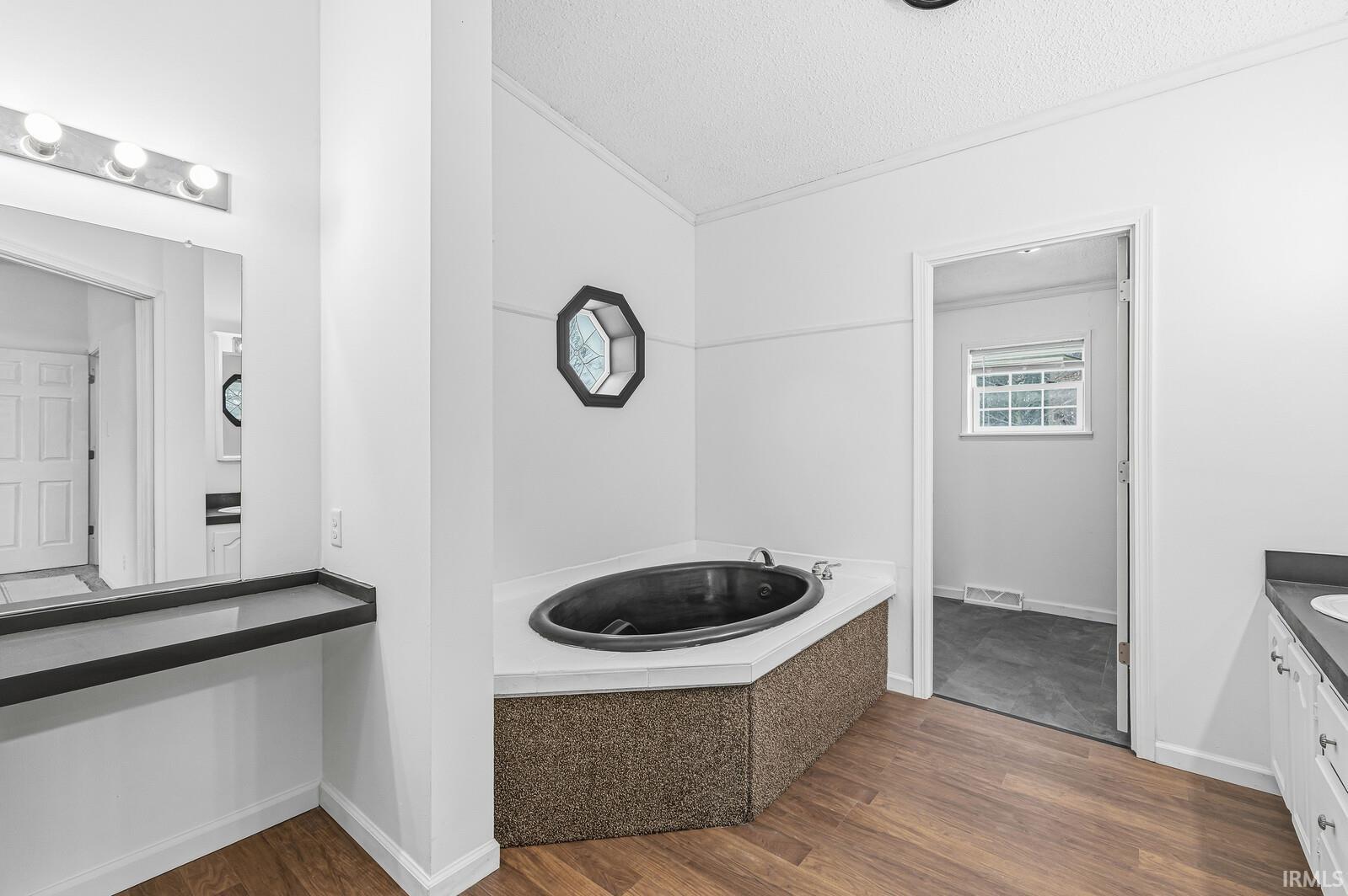 1628 South Spring Street Mishawaka, IN 46544 - Photo 29 of 36