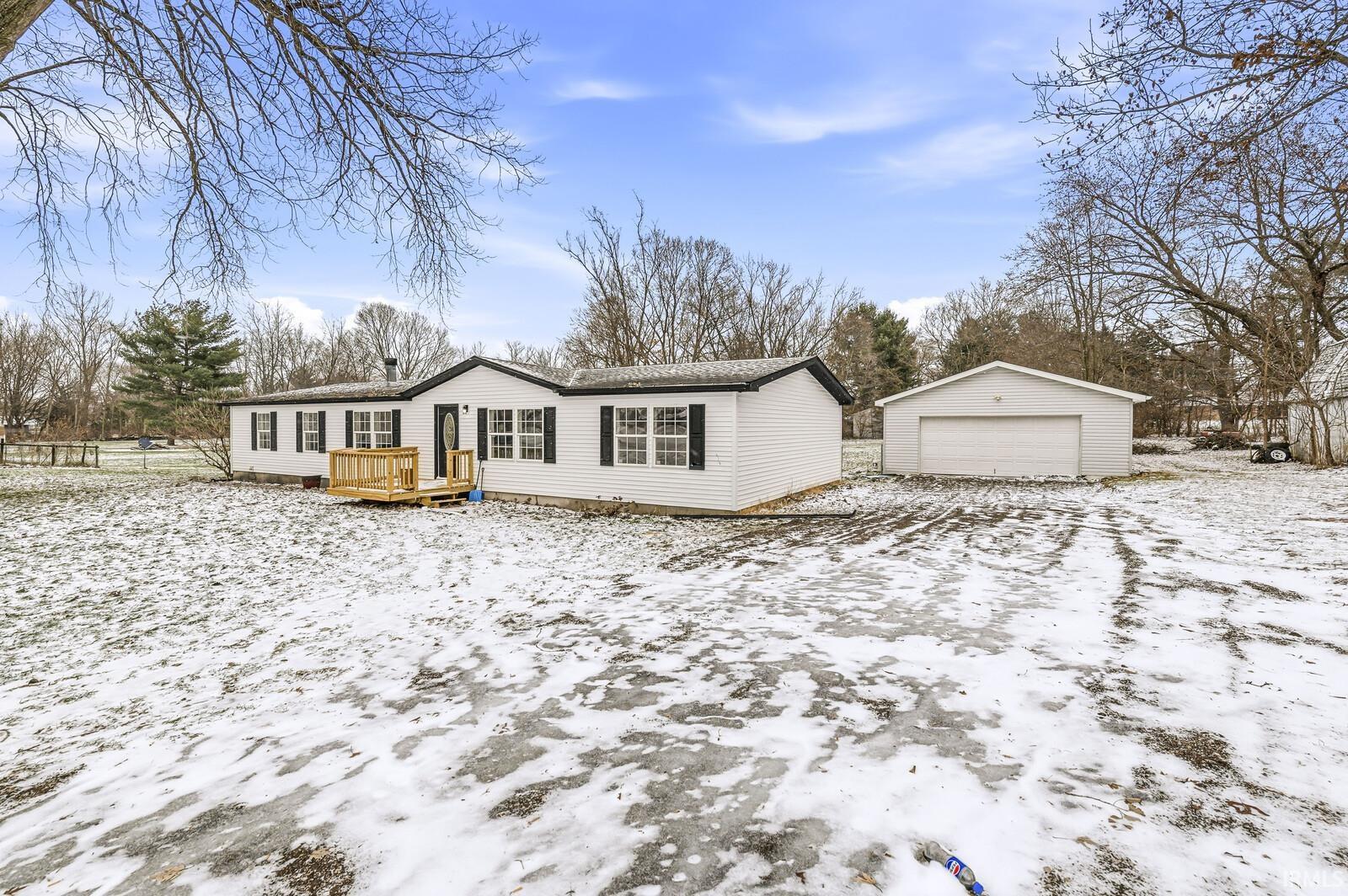 1628 South Spring Street Mishawaka, IN 46544 - Photo 4 of 36