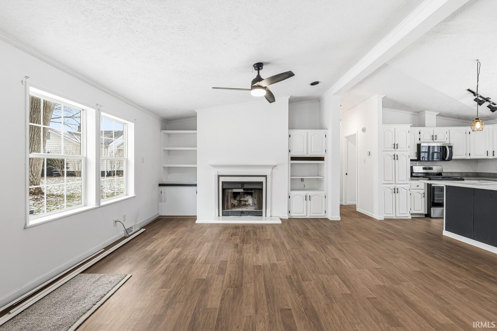 1628 South Spring Street Mishawaka, IN 46544 - Photo 10 of 36