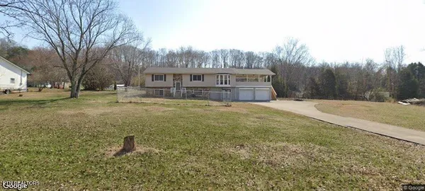 $2,300 | 169 Valleyview Drive, Loudon, TN 37774
