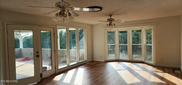 $2,300 | 169 Valleyview Drive, Loudon, TN 37774