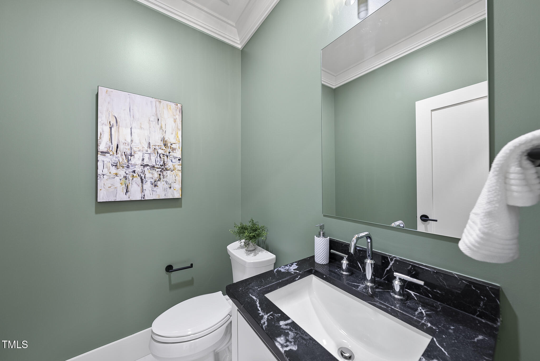 1304 Lennox Place Raleigh, NC 27612 - Photo 34 of 40 DSC08053
