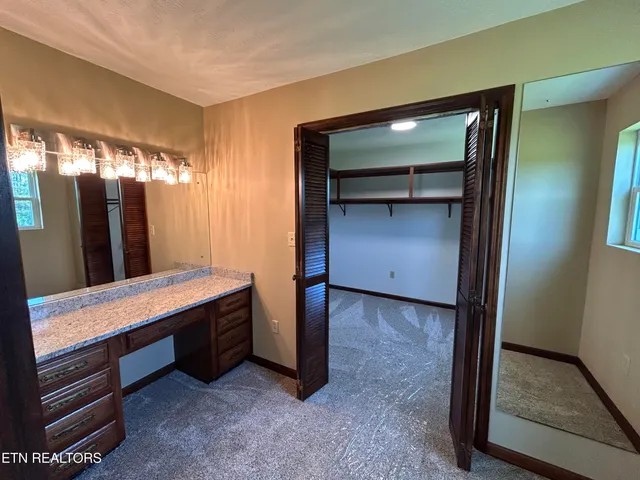 $975,000 | 2900 Highway 11W, Blountville, TN 37617