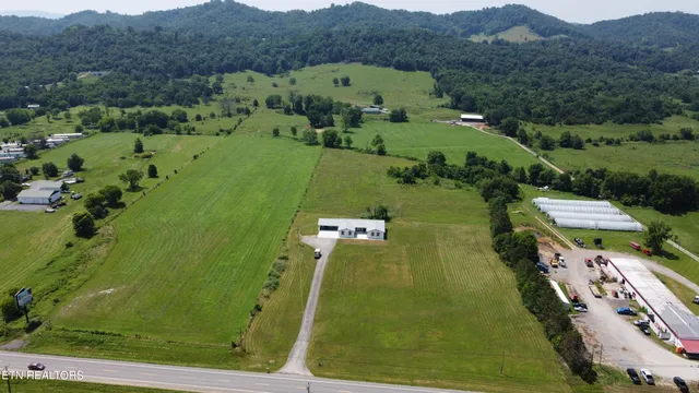 $975,000 | 2900 Highway 11W, Blountville, TN 37617