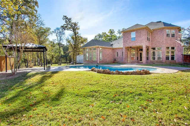 $890,000 | 383 County Road 1452, Bonham, TX 75418