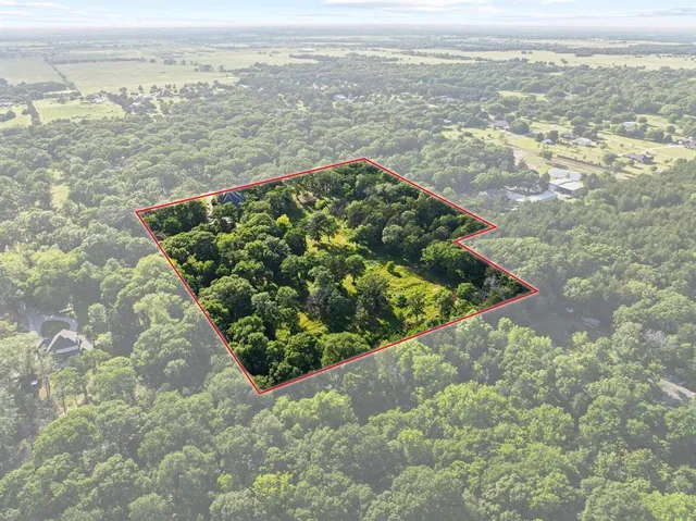 $890,000 | 383 County Road 1452, Bonham, TX 75418
