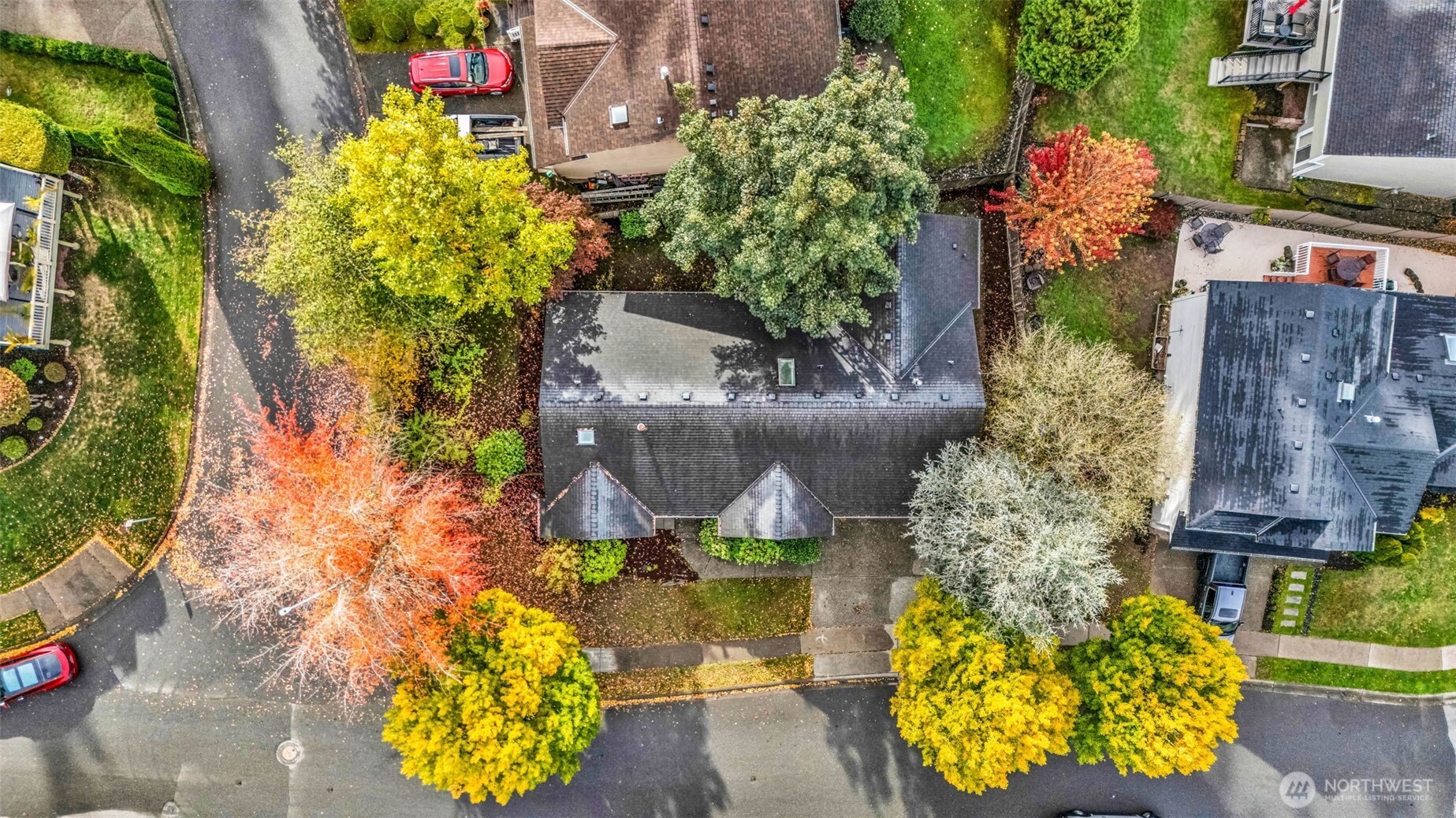 3212 200th Place Southeast Bothell, WA 98012 - Photo 39 of 40 a bird view of a house with a yard