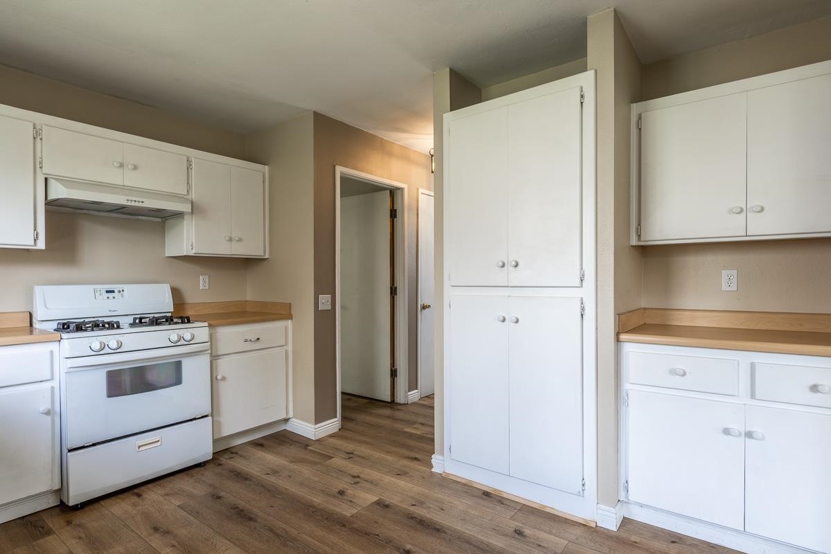 220 Ocean View Road Bishop, CA 93514 - Photo 12 of 42 Gallery Image 12