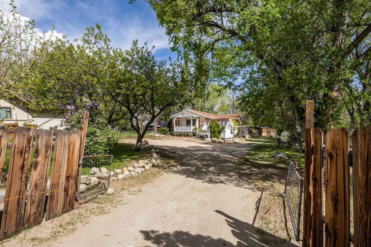 220 Ocean View Road Bishop, CA 93514 - Photo 24 of 42 Gallery Image 24