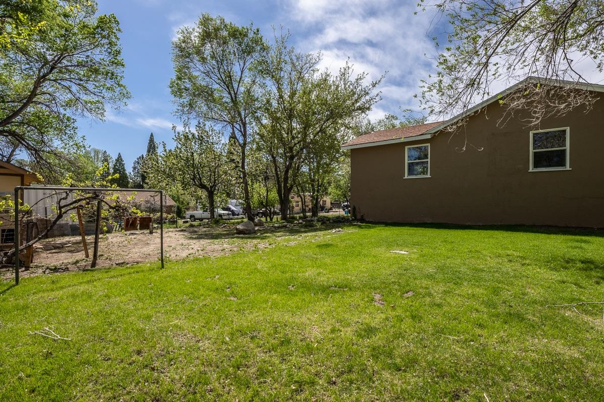 220 Ocean View Road Bishop, CA 93514 - Photo 39 of 42 Gallery Image 39