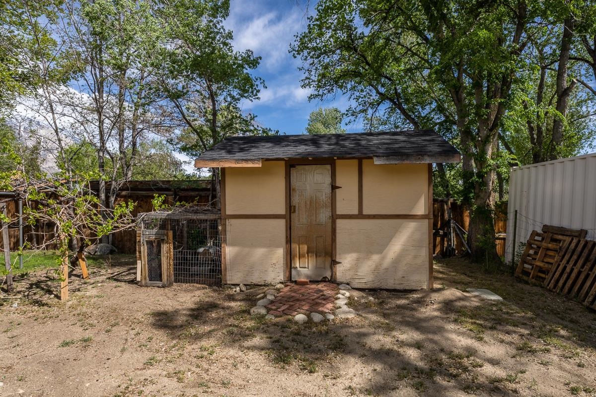 220 Ocean View Road Bishop, CA 93514 - Photo 40 of 42 Gallery Image 40