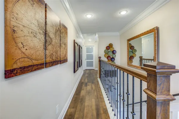 a view of a entryway