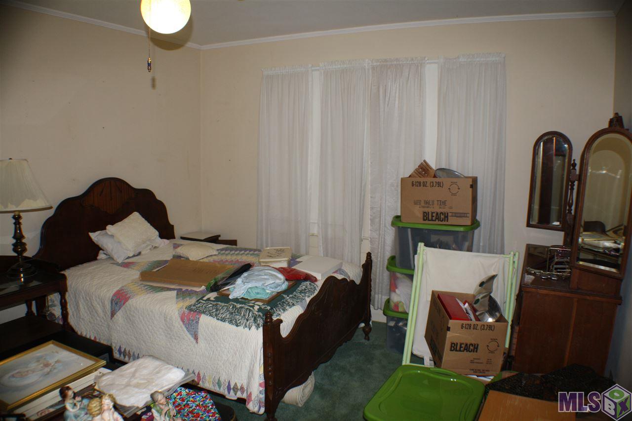 3944 Highway 1 Raceland, LA 70394 - Photo 23 of 37 Spare Bedroom