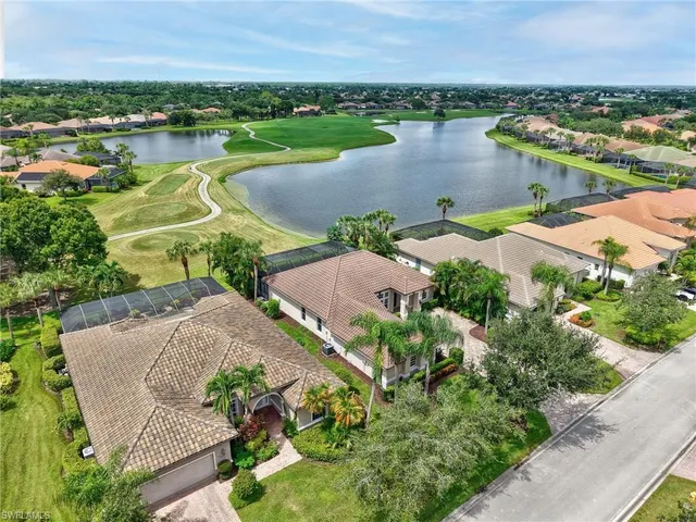 $1,050,000 | 8983 Mustang Island Circle, Naples, FL 34113