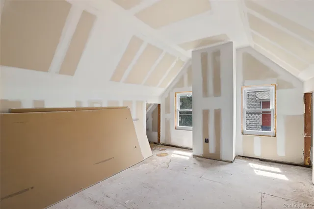 a view of livingroom with hardwood