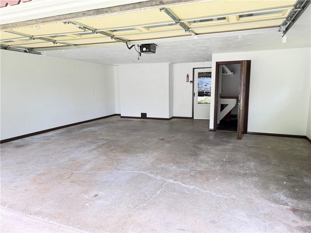 207 Munntown Road Eighty Four, PA 15330 - Photo 17 of 19