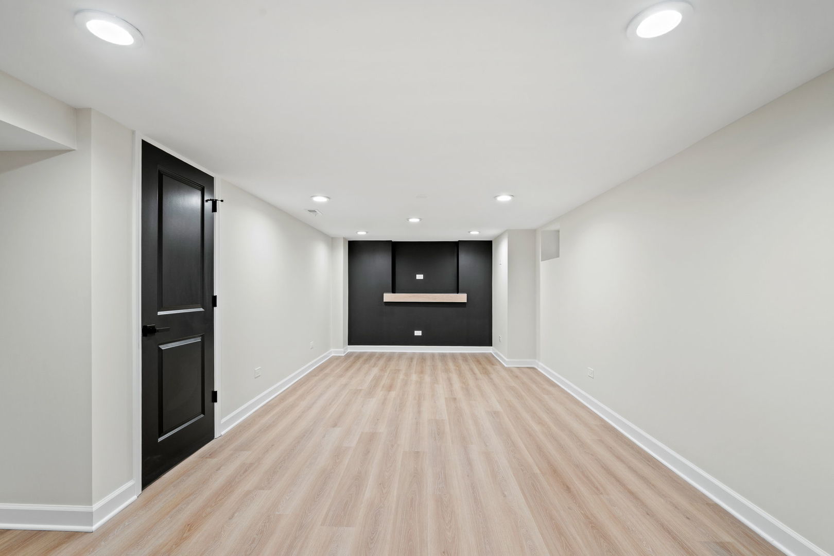 6444 28th Place Berwyn, IL 60402 - Photo 16 of 24 a view of an empty room with wooden floor and closet